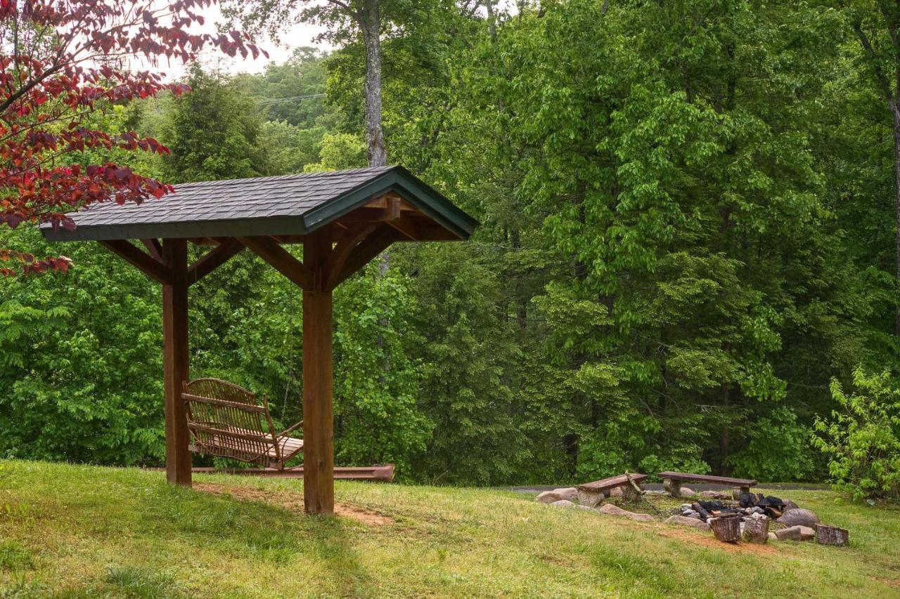 Sevierville With Hot Tub And Large Deck! * McCookville