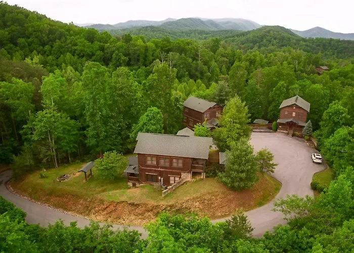 Sevierville Cabin With Hot Tub And Large Deck!