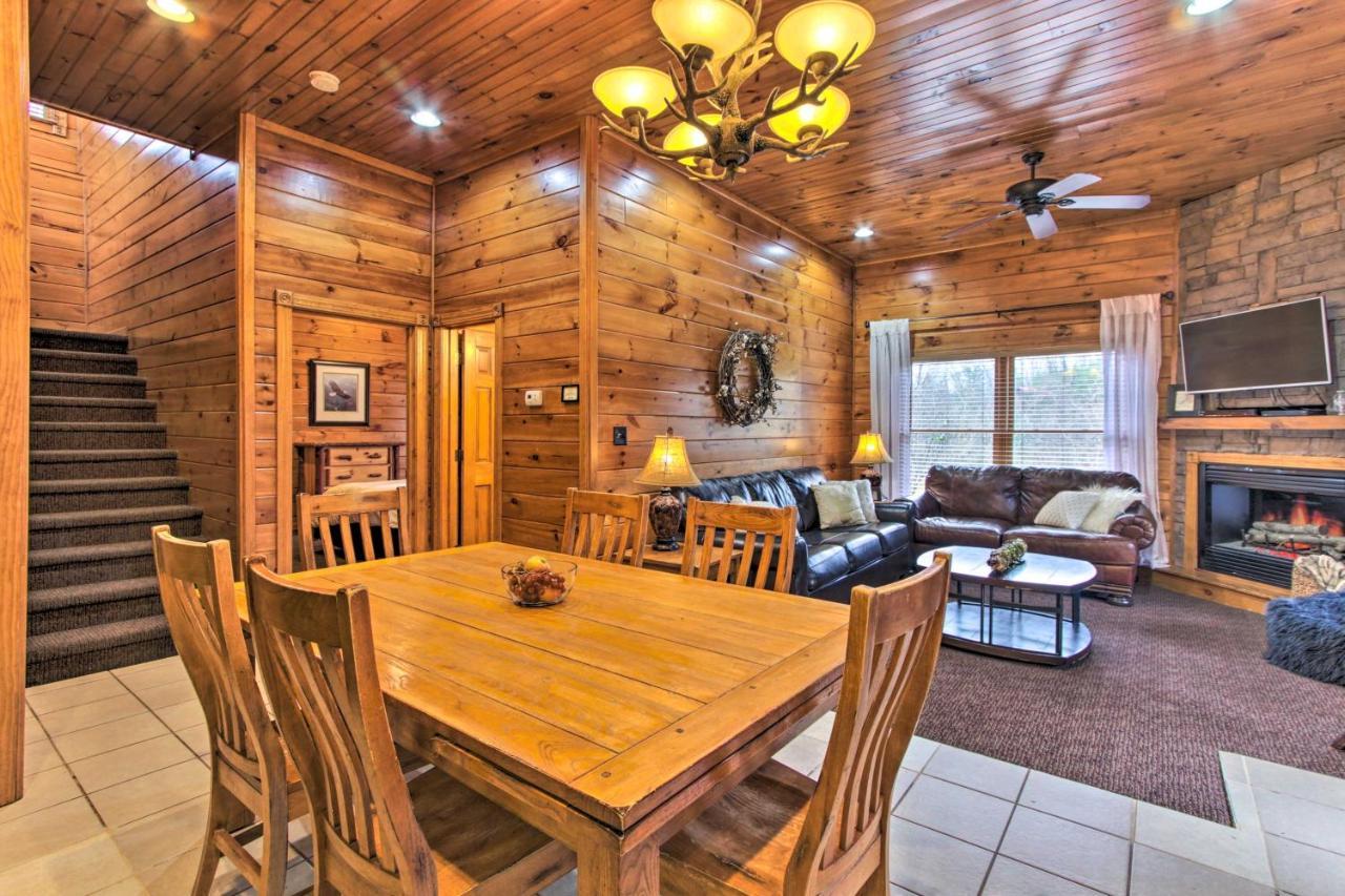 Sevierville With Hot Tub And Large Deck! McCookville